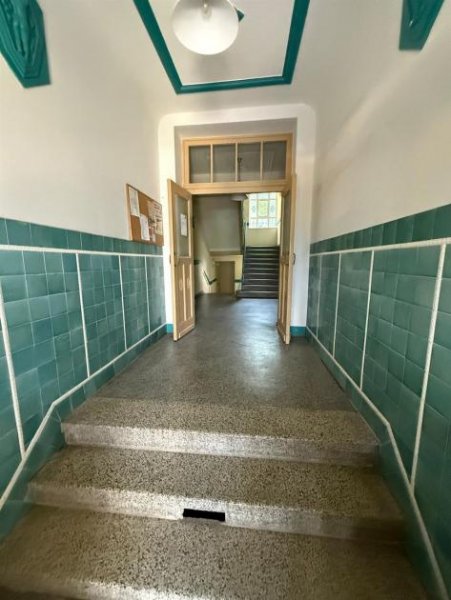Chemnitz * Großzügige 2-Zimmer mit Wannenbad, möbl. Küche, Lift, Abstellraum und Laminat! * Wohnung mieten