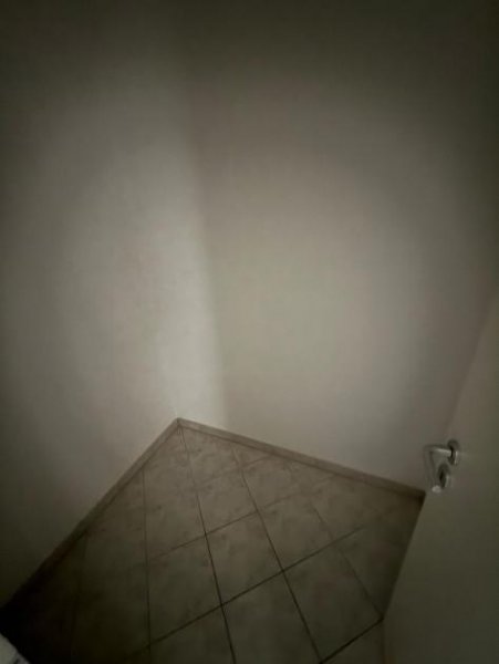 Chemnitz * Großzügige 2-Zimmer mit Wannenbad, möbl. Küche, Lift, Abstellraum und Laminat! * Wohnung mieten