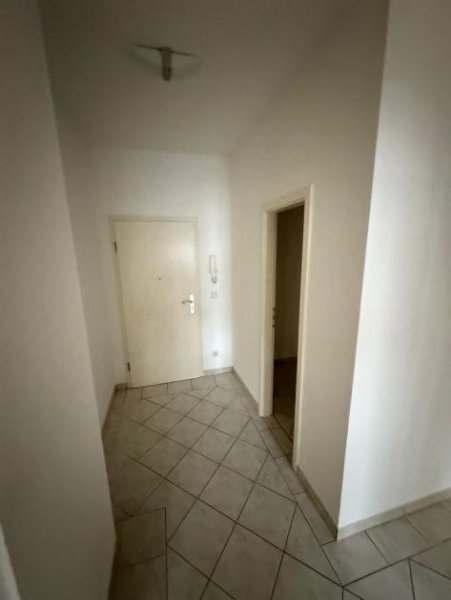 Chemnitz * Großzügige 2-Zimmer mit Wannenbad, möbl. Küche, Lift, Abstellraum und Laminat! * Wohnung mieten