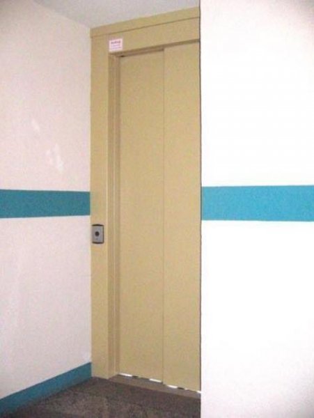 Chemnitz * Großzügige 2-Zimmer mit Wannenbad, möbl. Küche, Lift, Abstellraum und Laminat! * Wohnung mieten