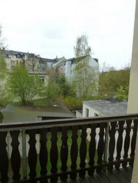 Chemnitz Großzügige 5-Zimmerwohnung mit 2 Balkonen, 2 Bädern, SP und Laminat in guter Lage! Wohnung mieten