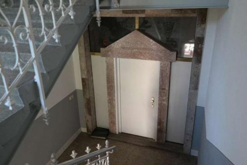 Chemnitz *** Großzügige und günstige 5,5-Zimmerwohnung mit 2 Bädern am Zentrum!!! *** Wohnung mieten