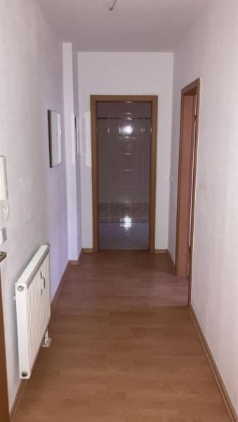 Chemnitz Günstige 2-Zimmer mit Wannenbad und Laminat in guter Lage! Wohnung mieten