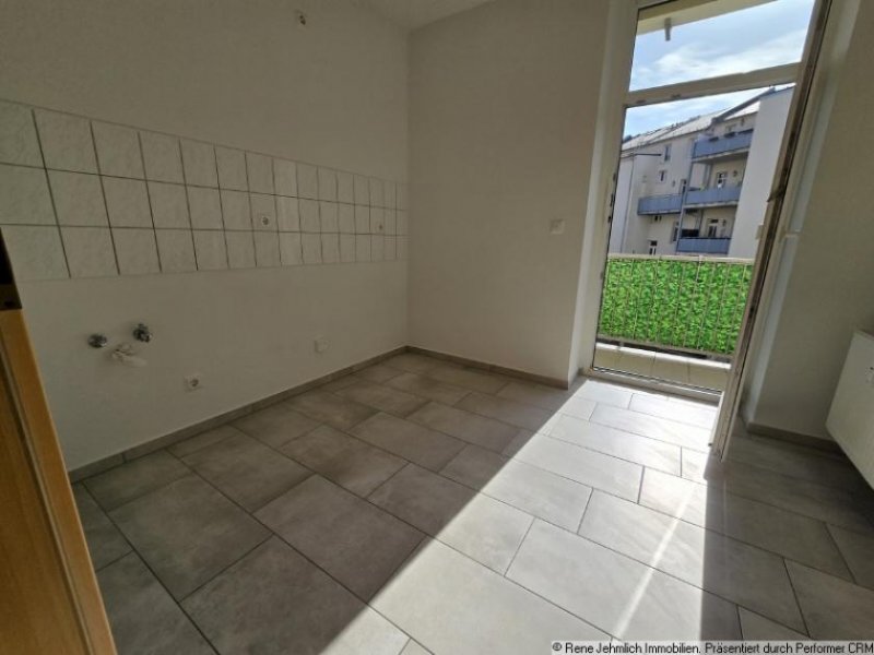 Chemnitz Schöne 3 Raum Wohnung in einem Einzeldenkmal in Schloßchemnitz Wohnung mieten