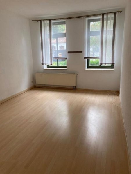 Chemnitz Gemütliche 3-Zimmer mit Laminat, Wannenbad und Einbauküche in guter Lage! Wohnung mieten