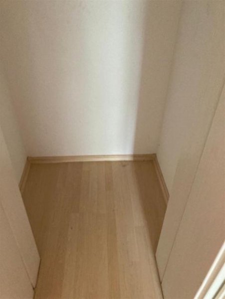 Chemnitz Gemütliche 3-Zimmer mit Laminat, Wannenbad und Einbauküche in guter Lage! Wohnung mieten