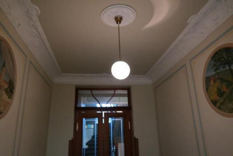 Chemnitz Großzügige 2-Zimmer mit neuem Laminat, Dusche und Balkon in ruhiger Lage! Wohnung mieten