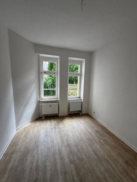 Chemnitz Großzügige 2-Zimmer mit Laminat und Wannenbad in sehr guter Lage Wohnung mieten