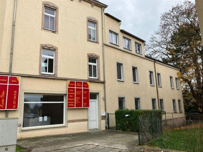Chemnitz Großzügige 3-Zimmer mit Garage, Laminat, EBK und Wannenbad in guter Lage Wohnung mieten
