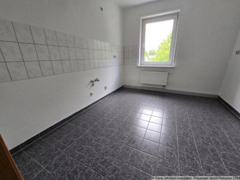 Chemnitz Sonnige Dachgeschosswohnung mit Südbalkon in Chemnitz-Reichenbrand Wohnung mieten