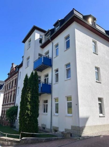 Chemnitz DG Maisonette 3-Zimmer mit EBK, Laminat und Wannenbad in guter Lage Wohnung mieten