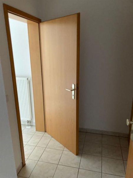 Chemnitz Gemütliche 2-Zimmer mit Laminat, offene Küche, Balkon und Wannenbad in guter Lage!!! Wohnung mieten