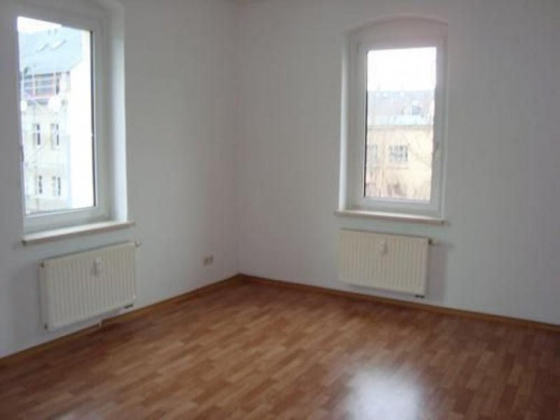 Chemnitz * Günstige 3-Zimmer mit Wannenbad und großer Küche in ruhiger Lage! * Wohnung mieten