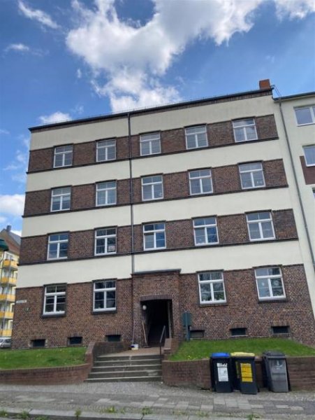 Chemnitz 2-Zimmer mit Laminat, Wannenbad & Balkon in ruhiger Lage! Wohnung mieten