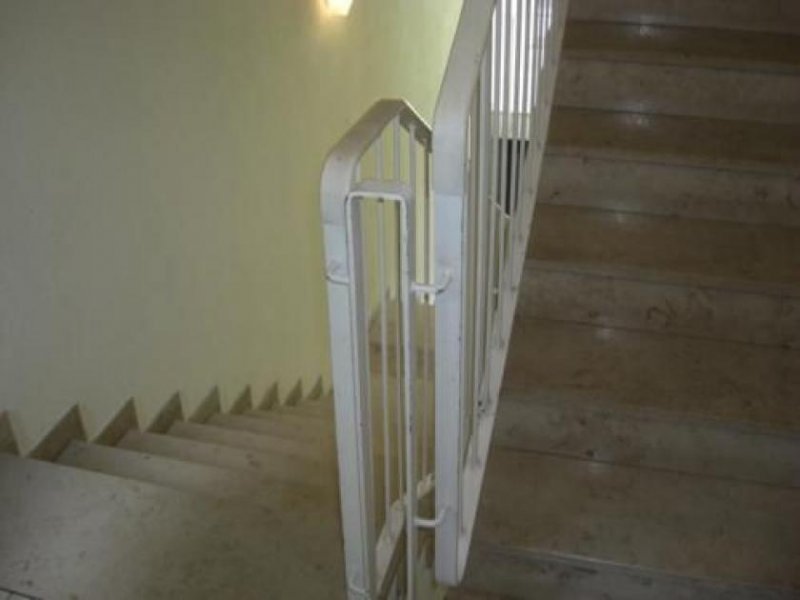 Chemnitz Großzügige 1-Zimmer mit Einbauküche, Wanne, Dusche, Laminat und Aufzug in Uninähe Wohnung mieten