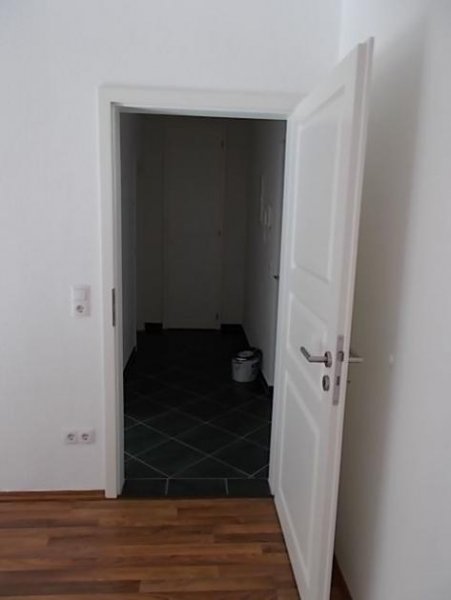 Chemnitz Großzügige 2-Zimmer mit Laminat und Wannenbad in guter Lage Wohnung mieten