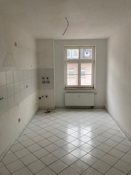 Chemnitz Großzügige 3-Zimmer mit Laminat, Aufzug und Wannenbad in Uninähe! Wohnung mieten