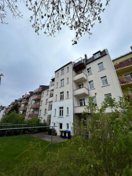 Chemnitz Uninahe und große DG 2-Zimmer mit Balkon, Wanne, Laminat und Einbauküche in guter Lage!* Wohnung mieten
