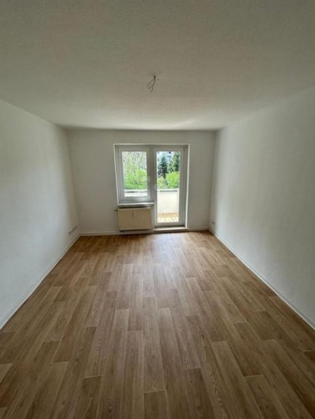 Chemnitz Gemütliche 2-Zimmer mit Balkon und Wannenbad in ruhiger Lage Wohnung mieten