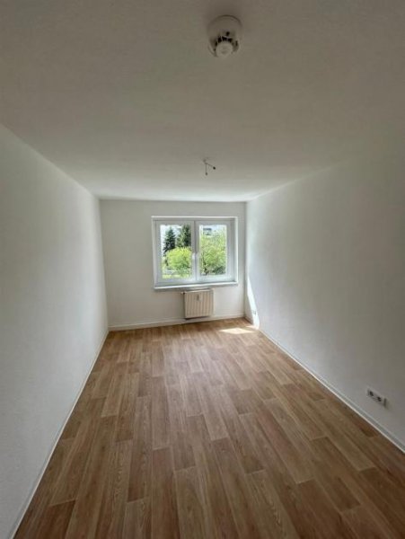 Chemnitz Gemütliche 2-Zimmer mit Balkon und Wannenbad in ruhiger Lage Wohnung mieten