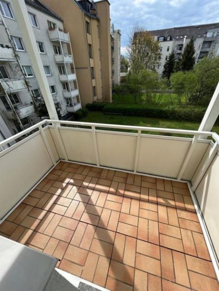 Chemnitz Gemütliche 2-Zimmer mit Balkon und Wannenbad in ruhiger Lage Wohnung mieten