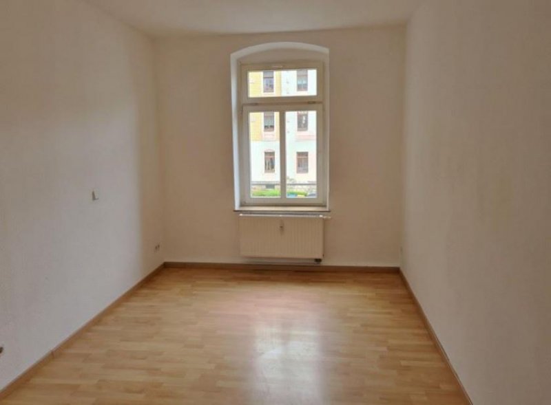 Chemnitz * Günstige 2-Zimmer mit Einbauküche und Wannenbad in ruhiger Lage! * Wohnung mieten