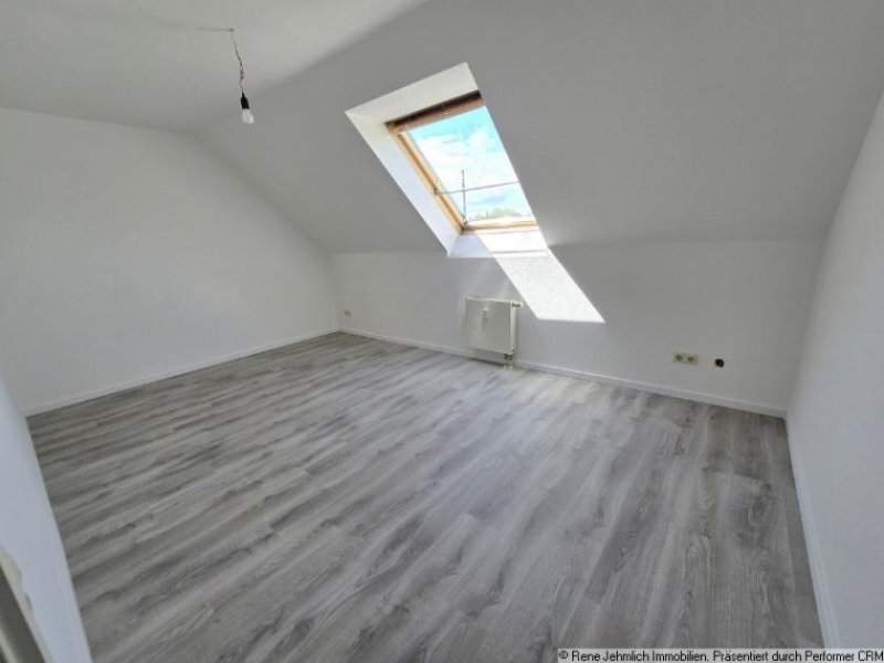 Chemnitz Behindertengerechte Neu sanierte 2 Raum Wohnung Hilbersdorf +Lift + EBK möglich Wohnung mieten