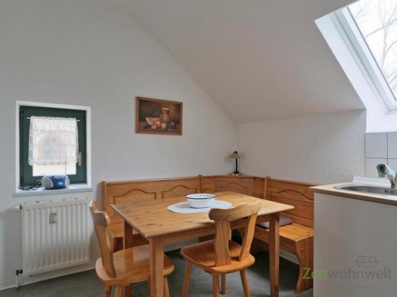 Chemnitz (EF1020_M) Chemnitz: Ebersdorf, neu möblierte 2-Zimmer-Wohnung, Waschmaschine und PKW-Stellplatz Wohnung mieten