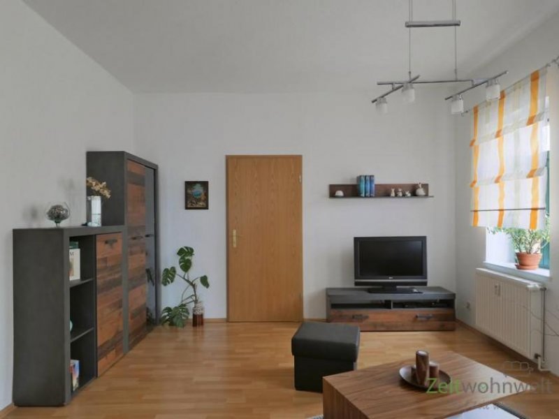Chemnitz (EF1020_M) Chemnitz: Ebersdorf, neu möblierte 2-Zimmer-Wohnung, Waschmaschine und PKW-Stellplatz Wohnung mieten