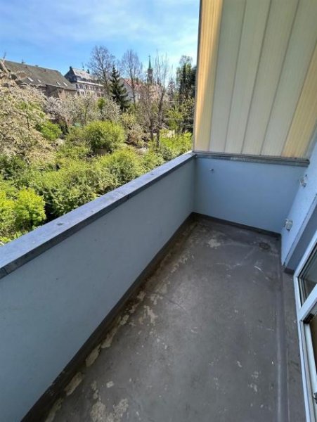 Chemnitz Großzügige 2-Zimmer mit Laminat, Balkon und Wannenbad zum Toppreis in ruhiger Lage! Wohnung mieten