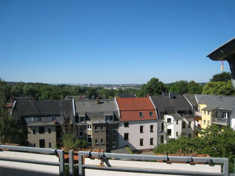 Chemnitz Günstige 2,5-Zimmer mit Laminat, Wannenbad, EBK, SP und Balkon in ruhiger Lage! Wohnung mieten