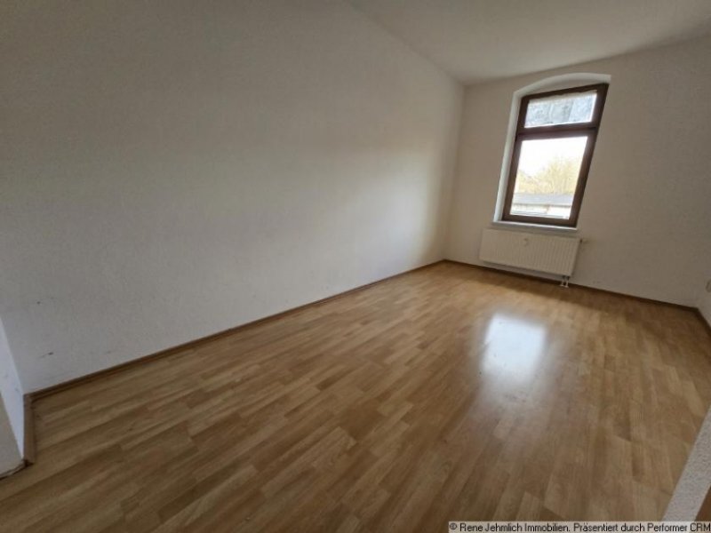 Chemnitz Tolle 2 Raum Wohnung mit Balkon im Erdgeschoß Wohnung mieten