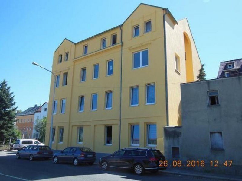 Limbach-Oberfrohna Gemütliche DG 3-Zimmer mit Wanne und Laminat in guter Lage! 3 Monate kaltmietfrei! Wohnung mieten