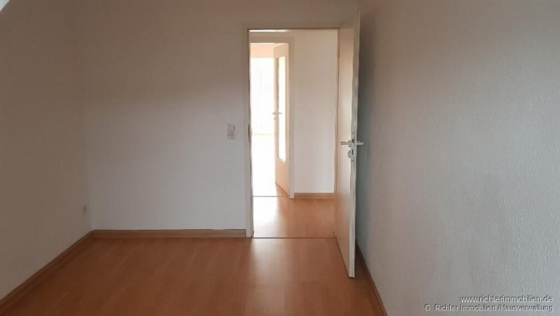 Burkhardtsdorf 3-Zimmer-Dachgeschosswohnung mit Balkon und Galerie in ruhiger Lage Wohnung mieten