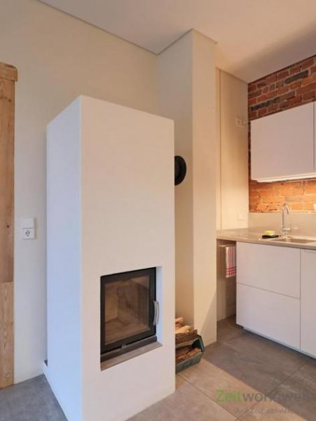 Oberlungwitz (EF1087_M) Zwickau: Oberlungwitz, luxuriöses möbliertes Apartment in einem ehem. Fabrikgebäude Wohnung mieten