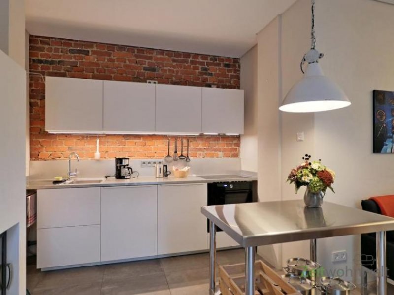 Oberlungwitz (EF1087_M) Zwickau: Oberlungwitz, luxuriöses möbliertes Apartment in einem ehem. Fabrikgebäude Wohnung mieten