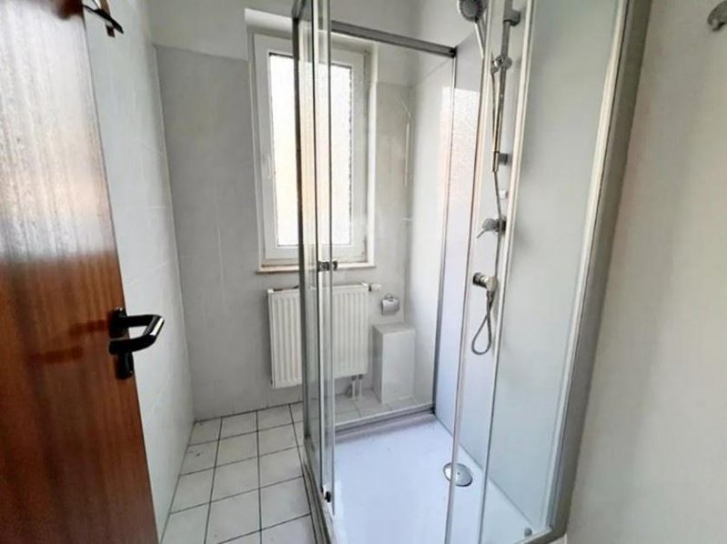 Jahnsdorf/Erzgebirge Großzügige Laden-/Büroeinheit in Jahnsdorf! Gewerbe mieten
