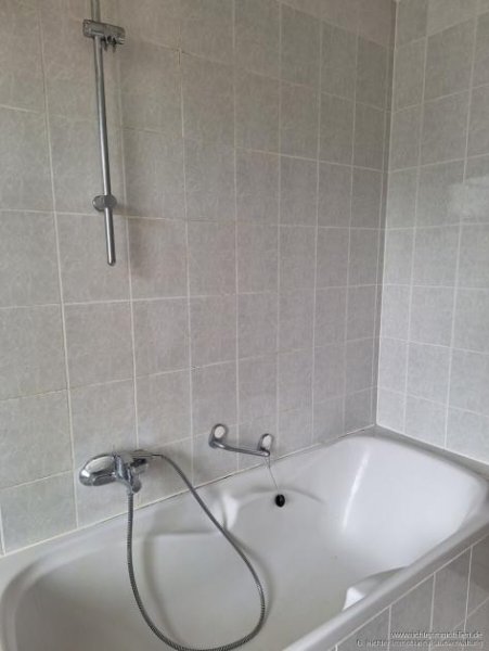 Freiberg 2-Zimmer-Wohnung mit Balkon im Dachgschoss Wohnung mieten