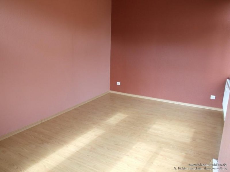 Freiberg 2-Zimmer Wohnung mit EBK direkt an der UNI
Leipziger Straße Wohnung mieten