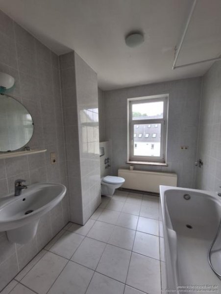 Freiberg 2-Zimmer-Wohnung mit Balkon im Dachgschoss Wohnung mieten