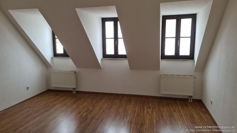 Freiberg Attraktive 3-Zimmer-Dachgeschosswohnung in der Freiberger Altstadt (nähe Schlossplatz) Wohnung mieten