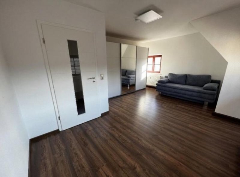 Freiberg Geräumige 4-Raumwohnung im Zentrum von Freiberg – ideal für Familien Wohnung mieten