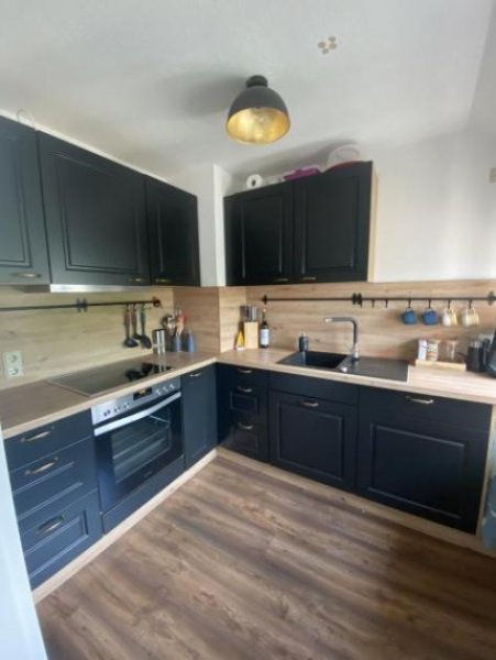 Freiberg Geräumige 4-Raumwohnung im Zentrum von Freiberg – ideal für Familien Wohnung mieten