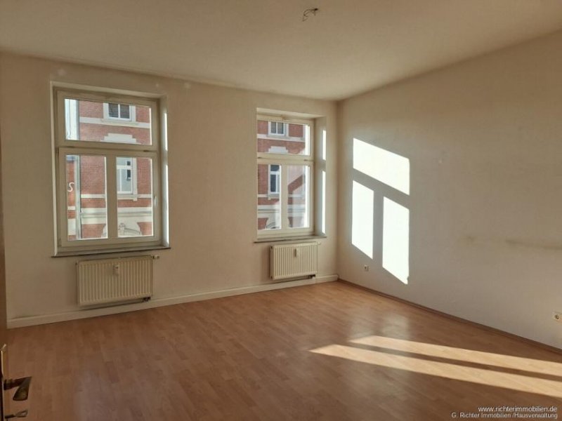Freiberg Große 4-Zimmer-Wohnung mit Speisekammer und Gäste-WC Wohnung mieten