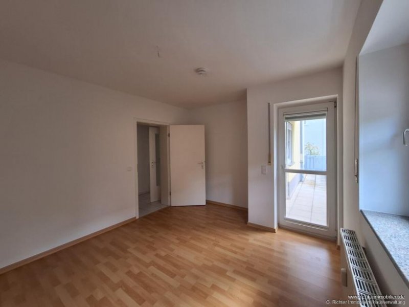 Freiberg Moderne 2-Raum-Erdgeschoss-Wohnung mit 2 Balkonen Wohnung mieten