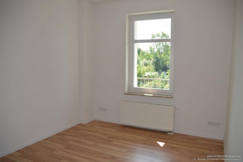 Freiberg Modernes Wohnen im Altbau: 3-Zimmer-Wohnung mit Balkon Wohnung mieten