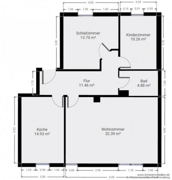 Freiberg Wohnen im Altbau: Große 3-Zimmer-Wohnung im Dachgeschoss, auf Wunsch mit EBK Wohnung mieten