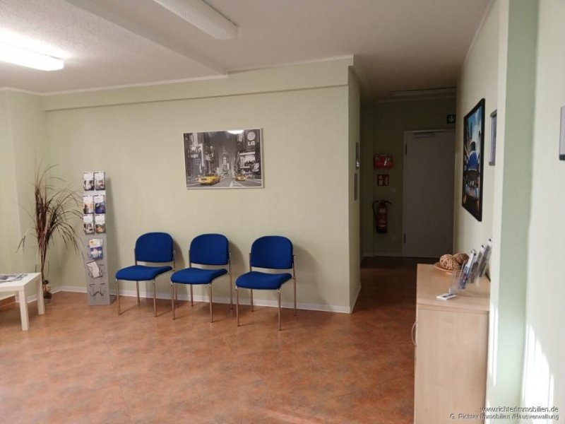 Freiberg Zentral gelegene Gewerbeeinheit als Arztpraxis, Anwaltskanzlei, Notariat, Büro... Gewerbe mieten