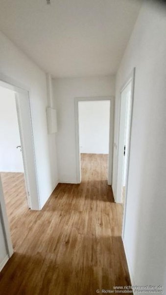 Weißenborn (Landkreis Mittelsachsen) 4-Zimmer-Erdgeschosswohnung in Weißenborn Wohnung mieten