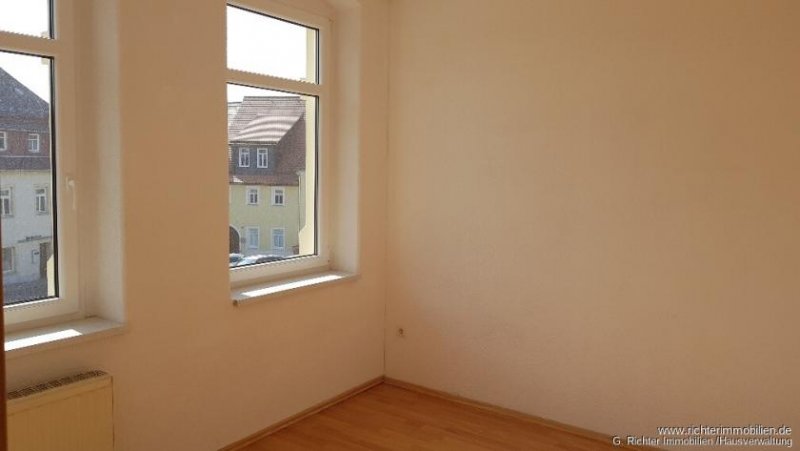 Großschirma 2-Zimmer - Wohnung in Siebenlehn direkt am Markt Wohnung mieten
